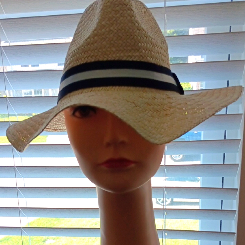 Ralph Lauren Tan Straw Hat with Navy and White Band